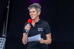 73